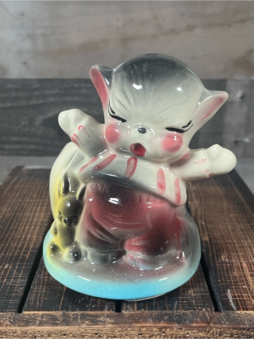 Vintage 50s American Bisque USA Pottery Kitten Planter Kitschy Crying Sad Cat